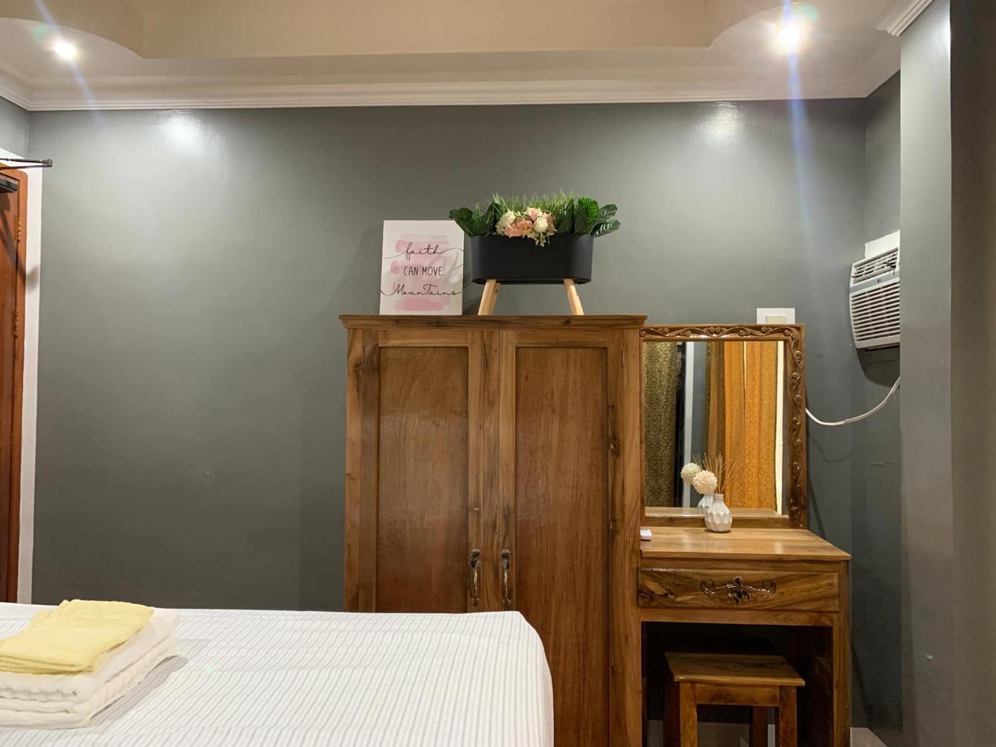 Lovely Bedroom In Lila, Bohol With Wifi, Ac And Ref Eksteriør bilde